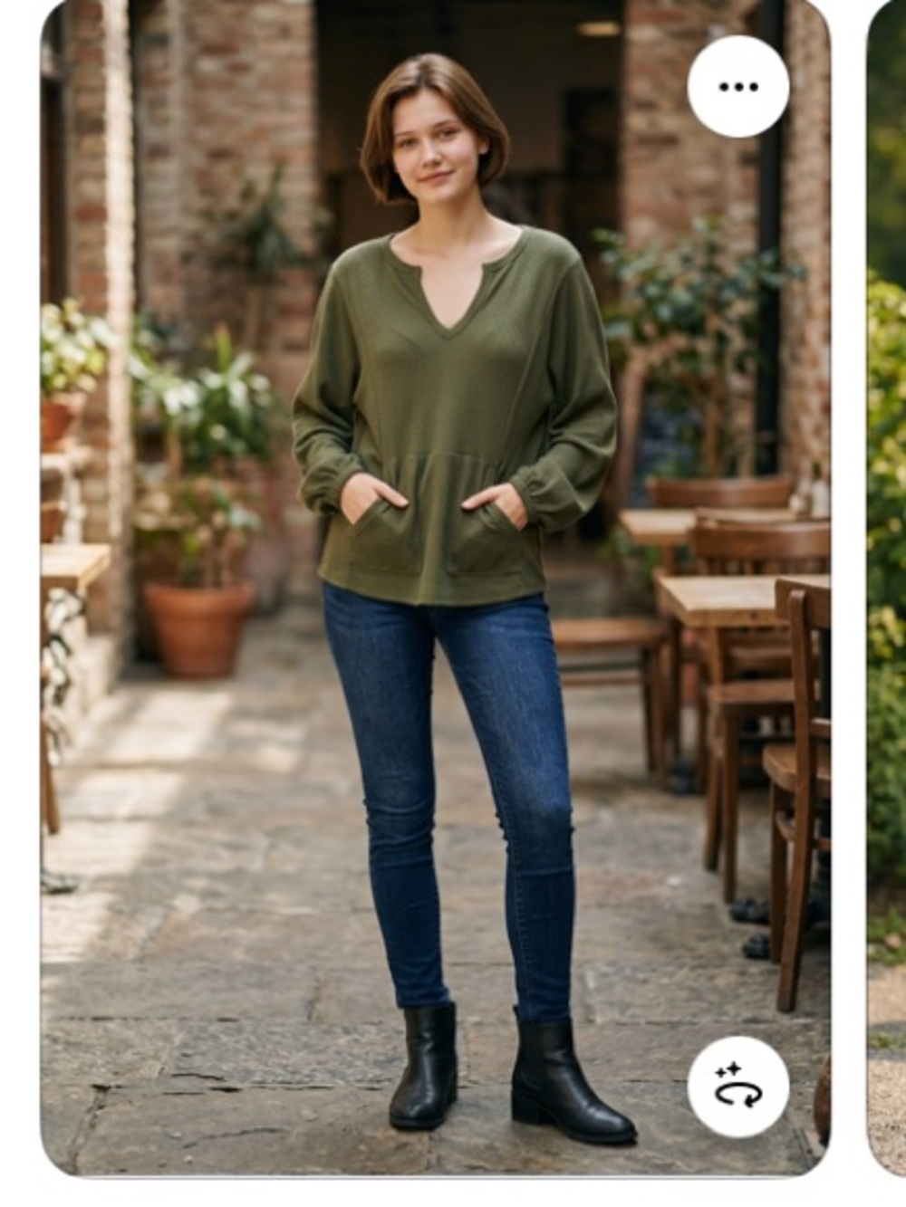 NWOT Super cute thermal v-neck with POCKETS!